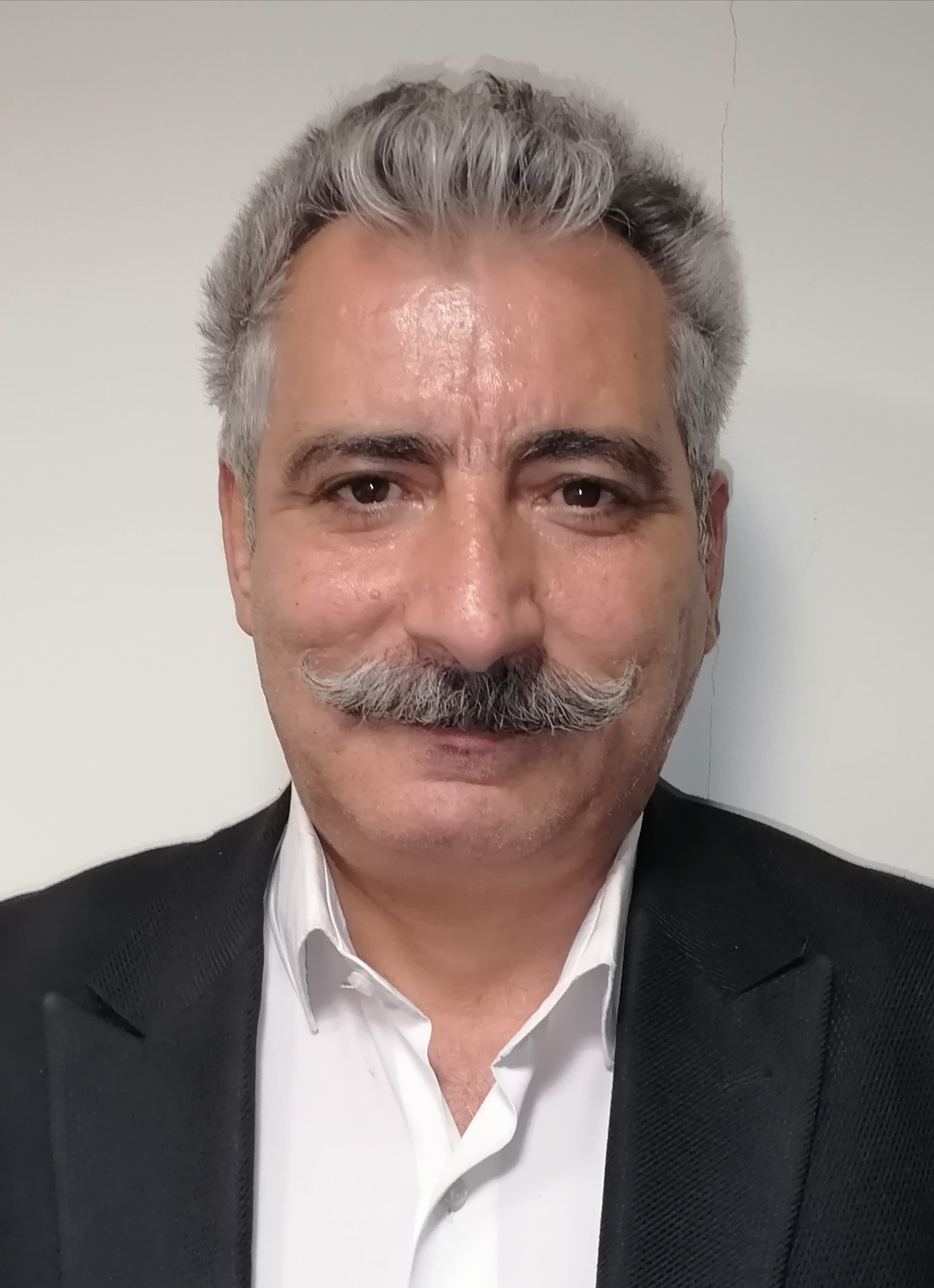 تصویر اکبر آقاپور اناری