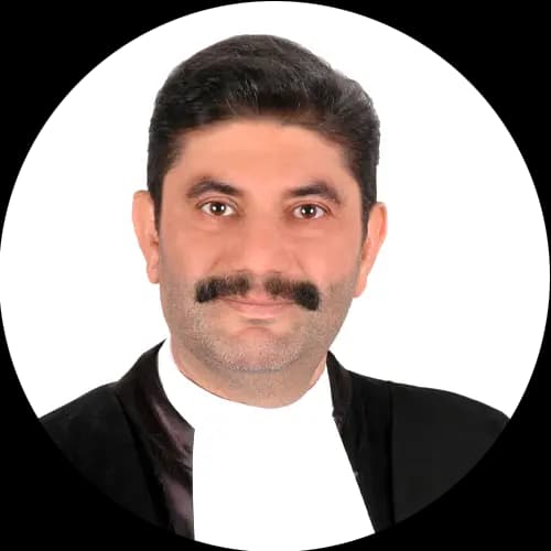 تصویر آرمین رستم زاد